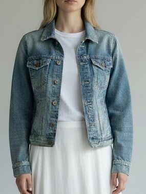 Madewell Women’s Blue Jean Jacket Classic Style